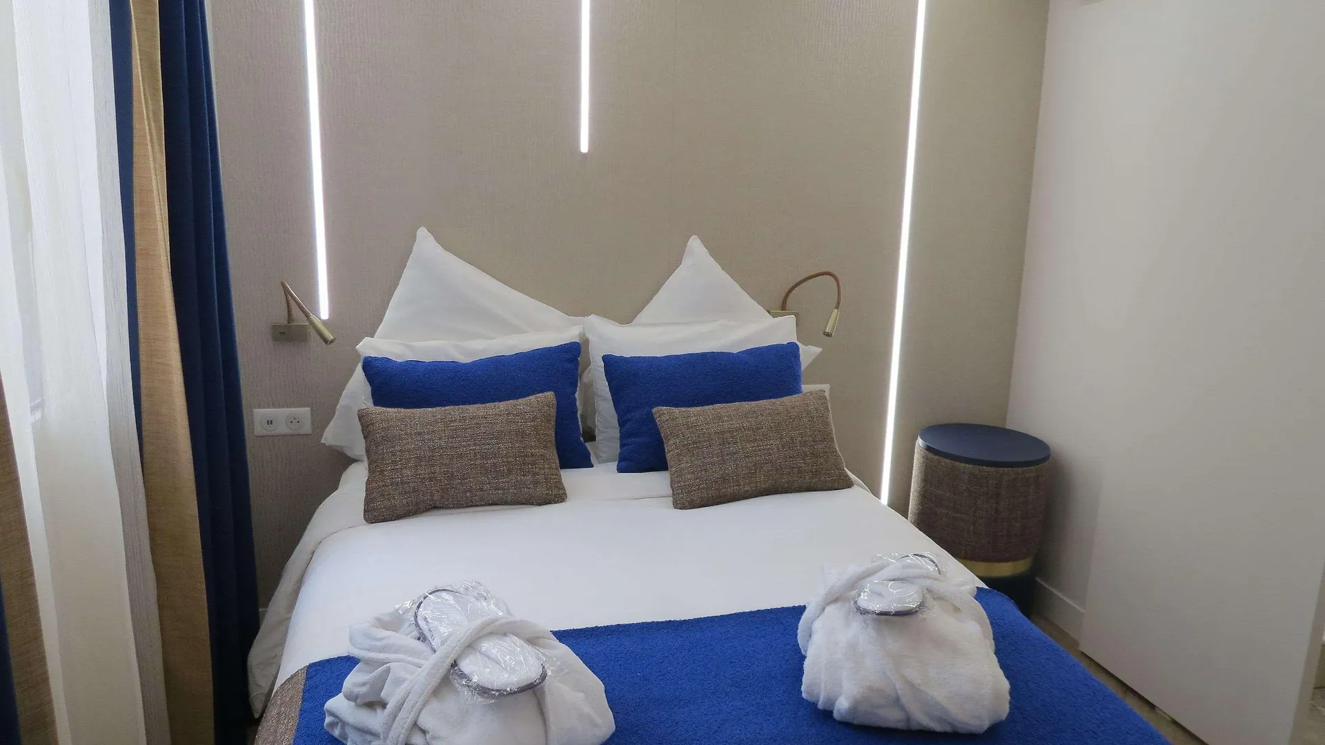 Mercure Paris Opera Lafayette 4*,