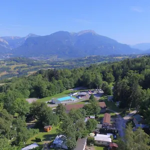 Camping Team Holiday - Camping Le Balcon De Chartreuse Miribel-les-Échelles