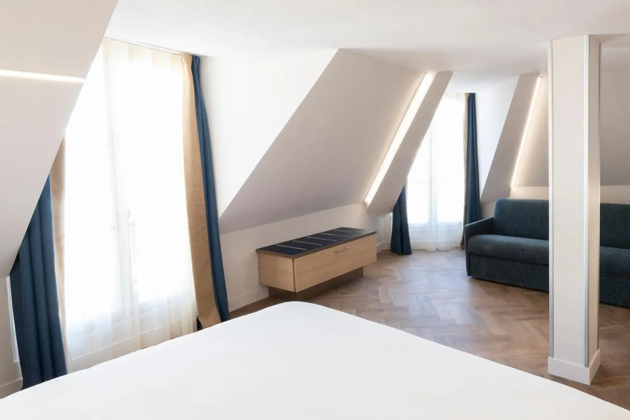**** Hotel Mercure Paris Opera Lafayette France