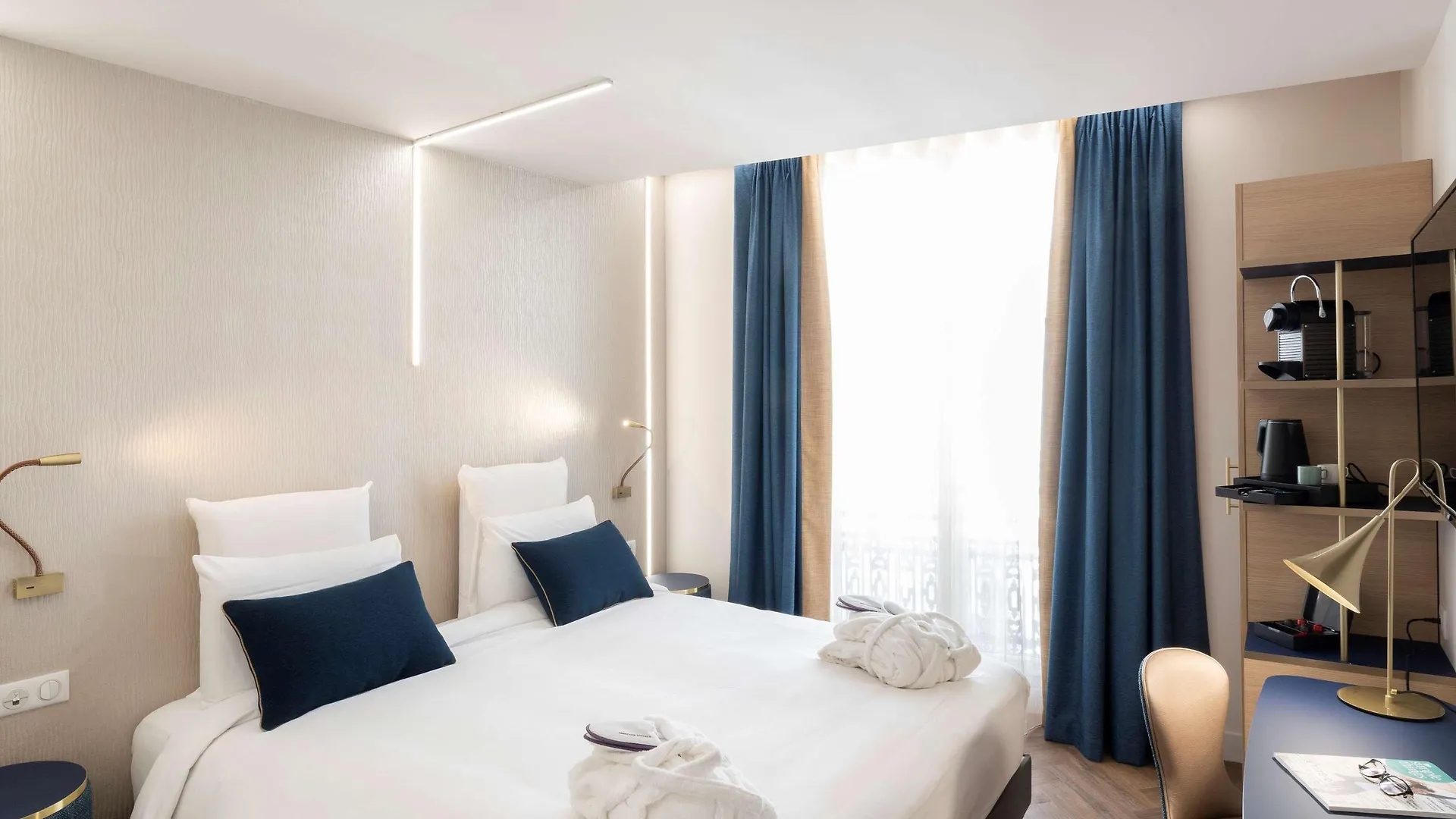 **** Hotel Mercure Paris Opera Lafayette France