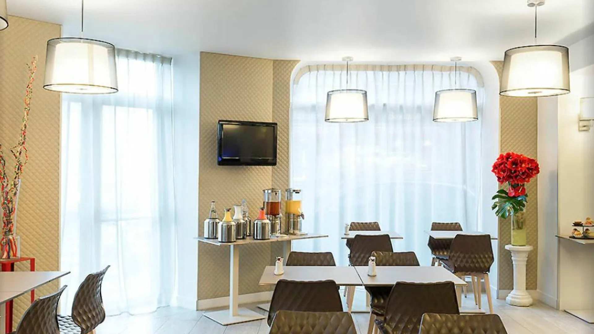 Mercure Paris Opera Lafayette Hotel