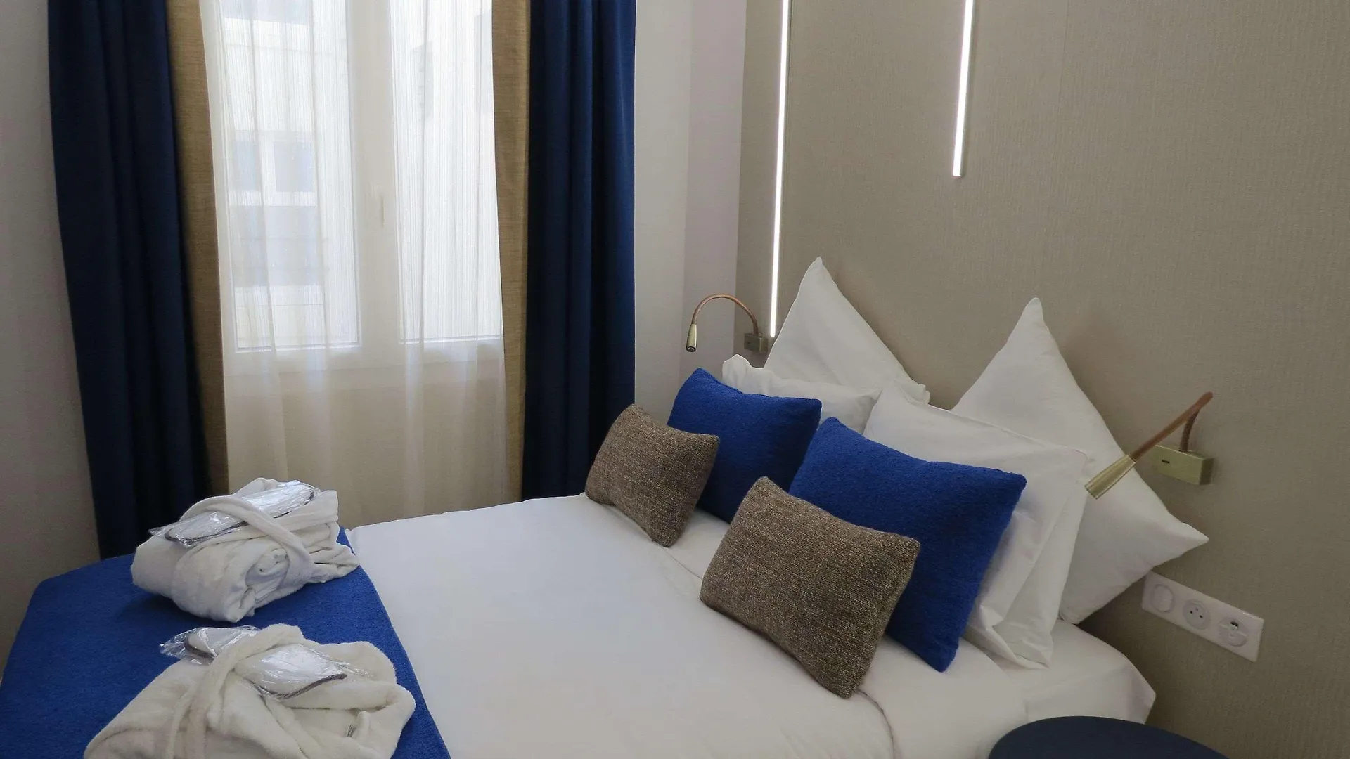 Mercure Paris Opera Lafayette 4*,  France